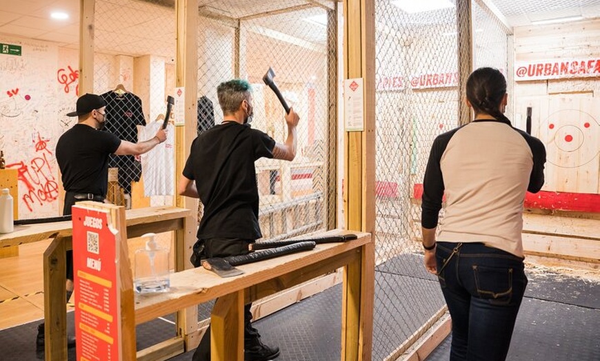 Image 8: Sesión Tiro de Hacha 1 hora