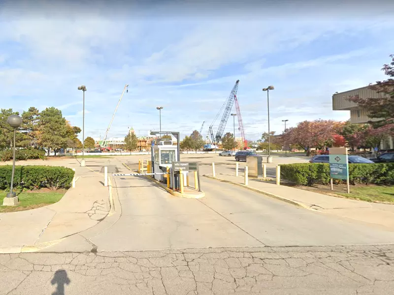 Parking at Parking Lot 31