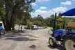 Small-Group Tractor Tour at Rayners Orchard from Melbourne - Image 3