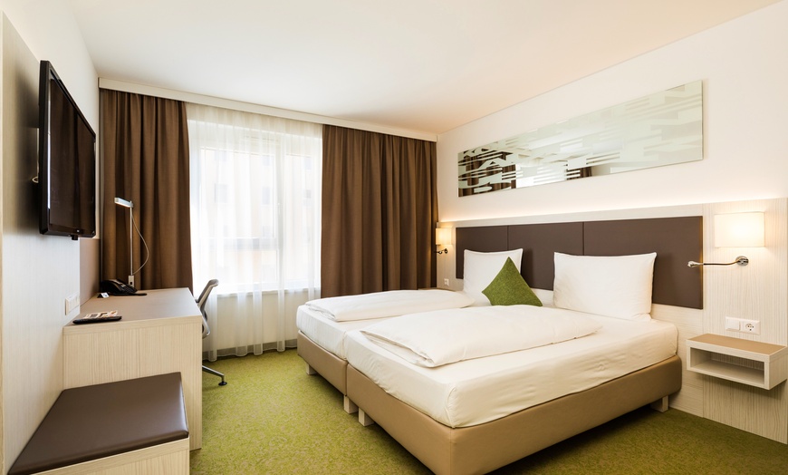 Image 4: ✈ ÖSTERREICH | Wien - Hotel Zeitgeist Vienna Hauptbahnhof 4* - City...