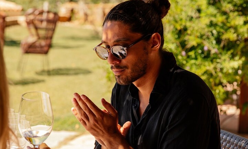 Image 21: Degustación Privada de Vinos y Cava Premium de Barcelona con Tapas