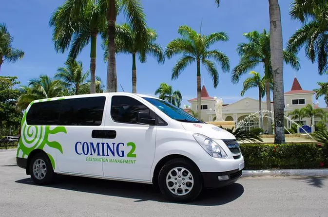 Shuttle Transfer Cancun Airport - Akumal - Primary Image