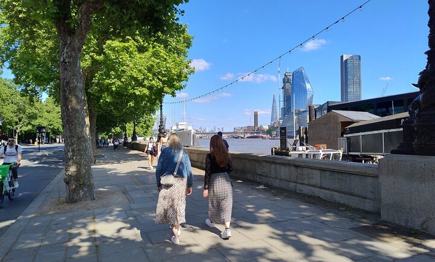 Image 8: Hike London (2-part tour with Borough Market Lunchbreak)