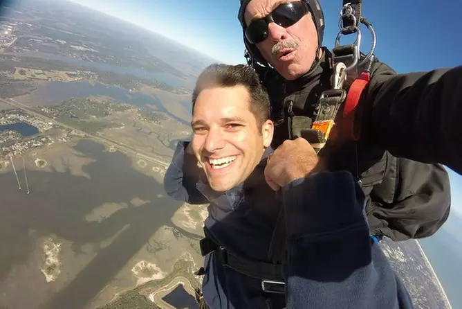 Tandem Skydive Amelia Island - Primary Image