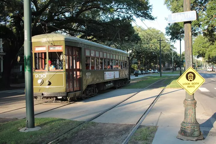Historic Garden District Walking Tour - Primary Image