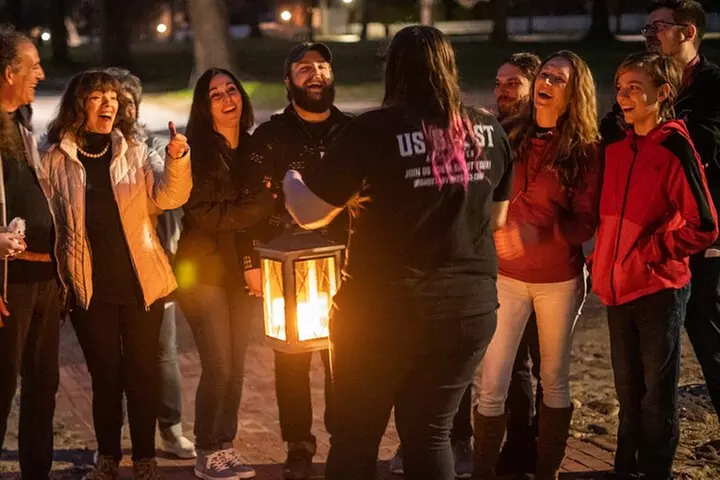 Providence Ghost Tours: Phantoms, Poltergeists, & Pestilence