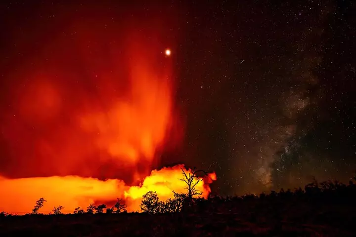 Deluxe Volcano Experience with Restaurant Dinner