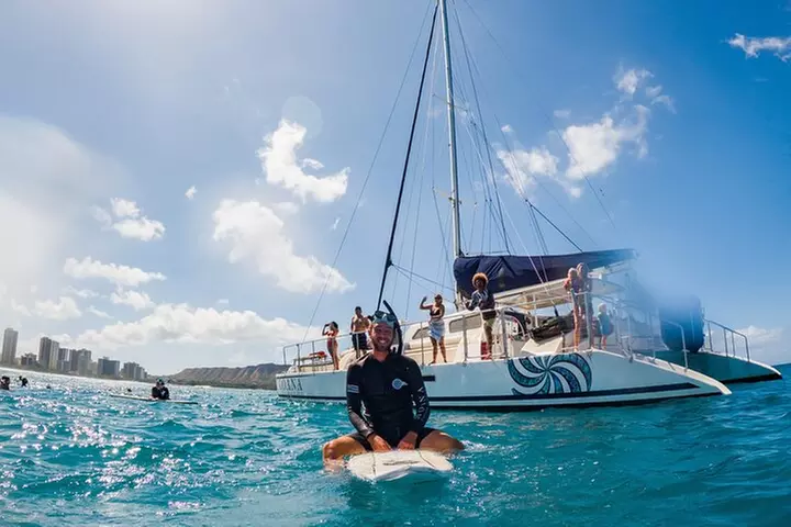 Moana's Waikīkī Grand Guided Turtle Snorkel & Sailing Adventure