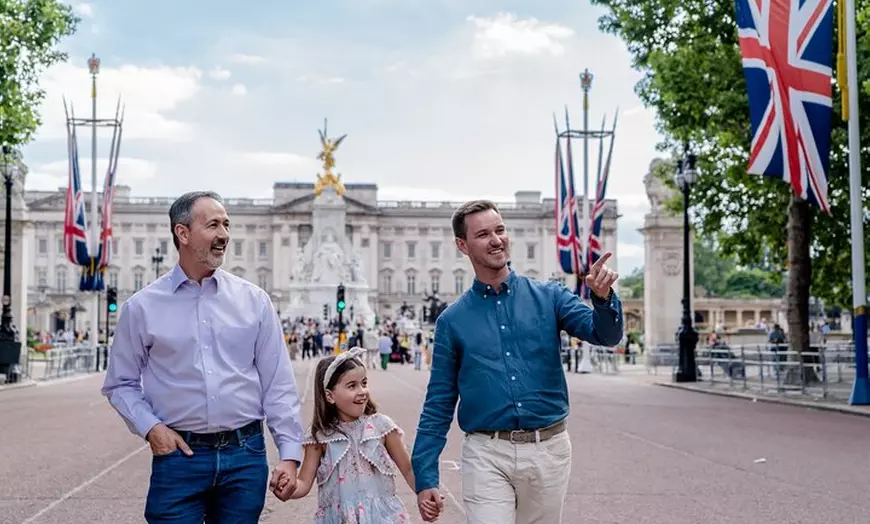 Image 6: Professional Photoshoot in London Photographer