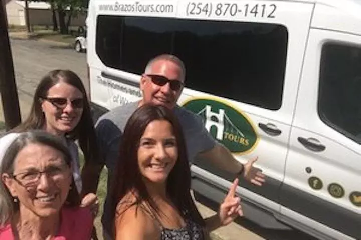 Top Waco Fixer Upper/City Tour: 5 Star, Award Winning, Affordable - Primary Image
