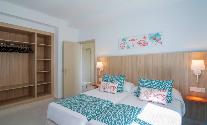 Image 7: ✈ MAJORQUE | Portocolom - Hôtel Pierre & Vacances Vistamar 4* - Bor...