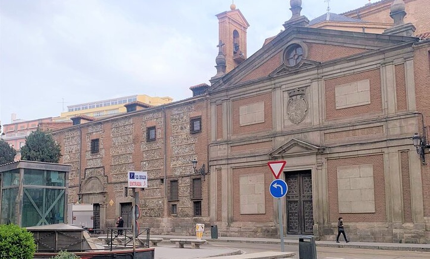 Image 4: Visita Guiada de Madrid al Monasterio de las Descalzas Reales