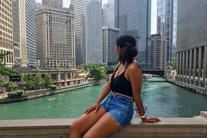 Chicago Private Instagram Car Tour (Private & All-Inclusive)