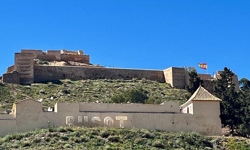 Image 9: Alicante: Cueva más alta de España con traslado incluido