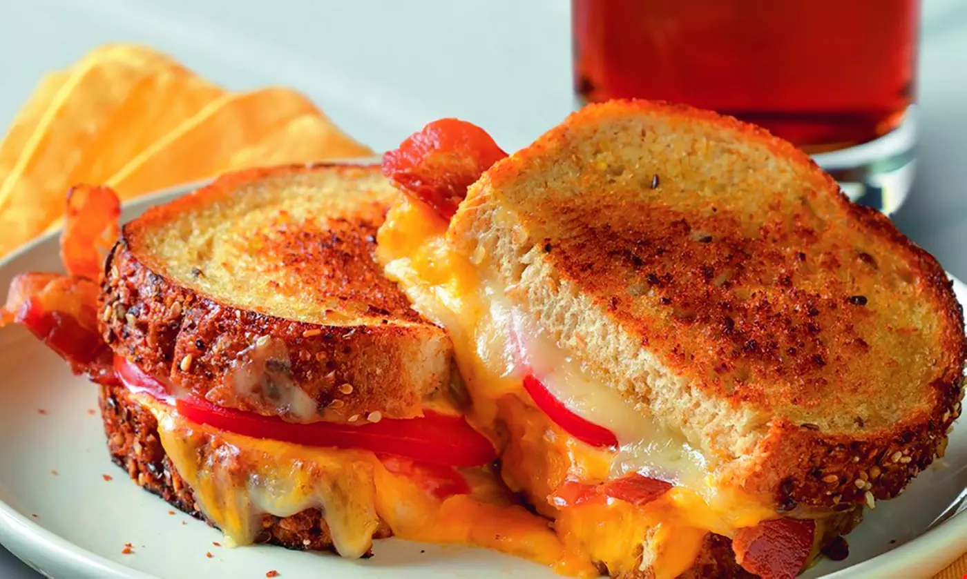 $10 For $20 Worth Of Bagels, Bagel Sandwiches, Coffee & Espresso - Primary Image