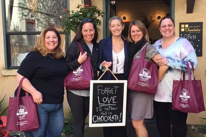 #1 Sonoma Walking Food, Wine Tasting & History Tour (Public Tour)