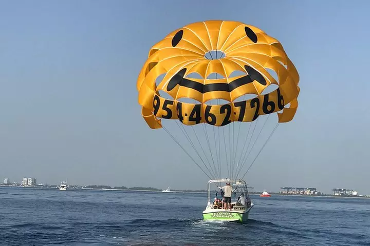 Parasailing Adventure in Fort Lauderdale - Primary Image
