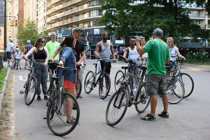 Guided Bike Tour of Central Park New York City