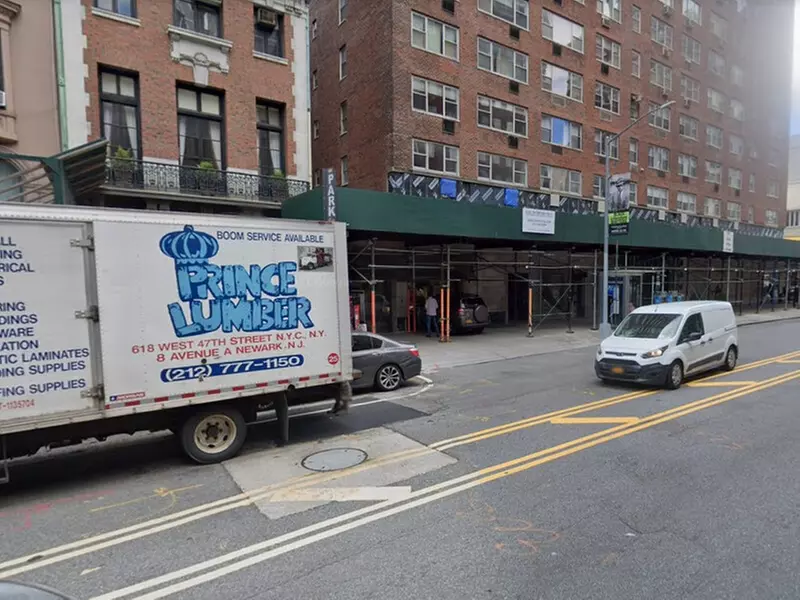 Parking at GGMC Parking - 50 E. 79th St. Garage - Second Medium