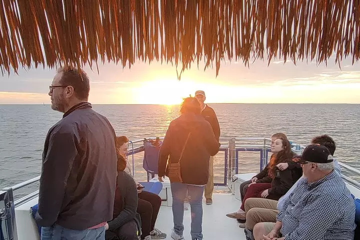Sunset Dolphin Cruise with Sanibel Lighthouse Views