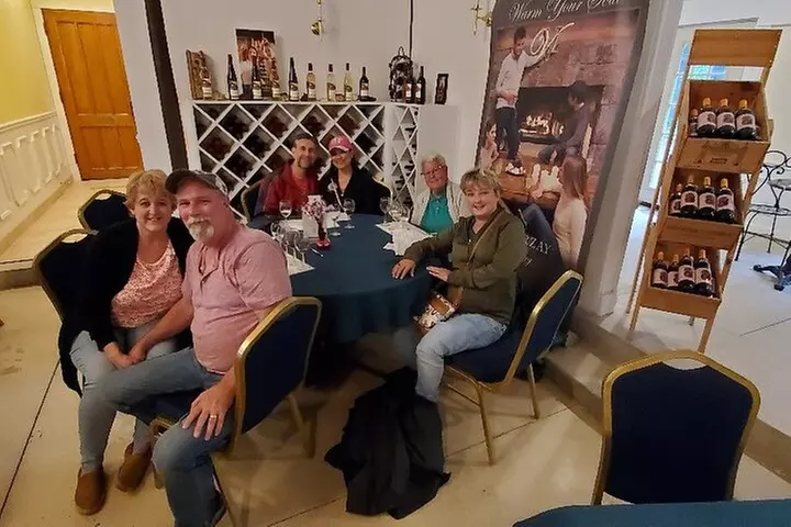 Niagara All American All inclusive Boutique Wine Tour