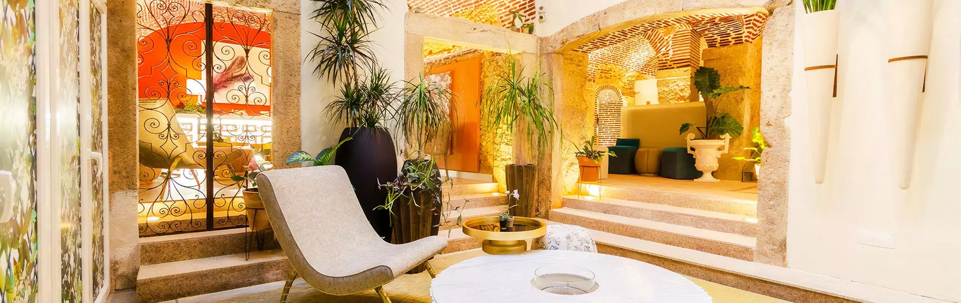 ✈ PORTUGAL | Lissabon - Hotel Borges Chiado 3*, 2 nachten - Inclusief ontbijt - Primary Image