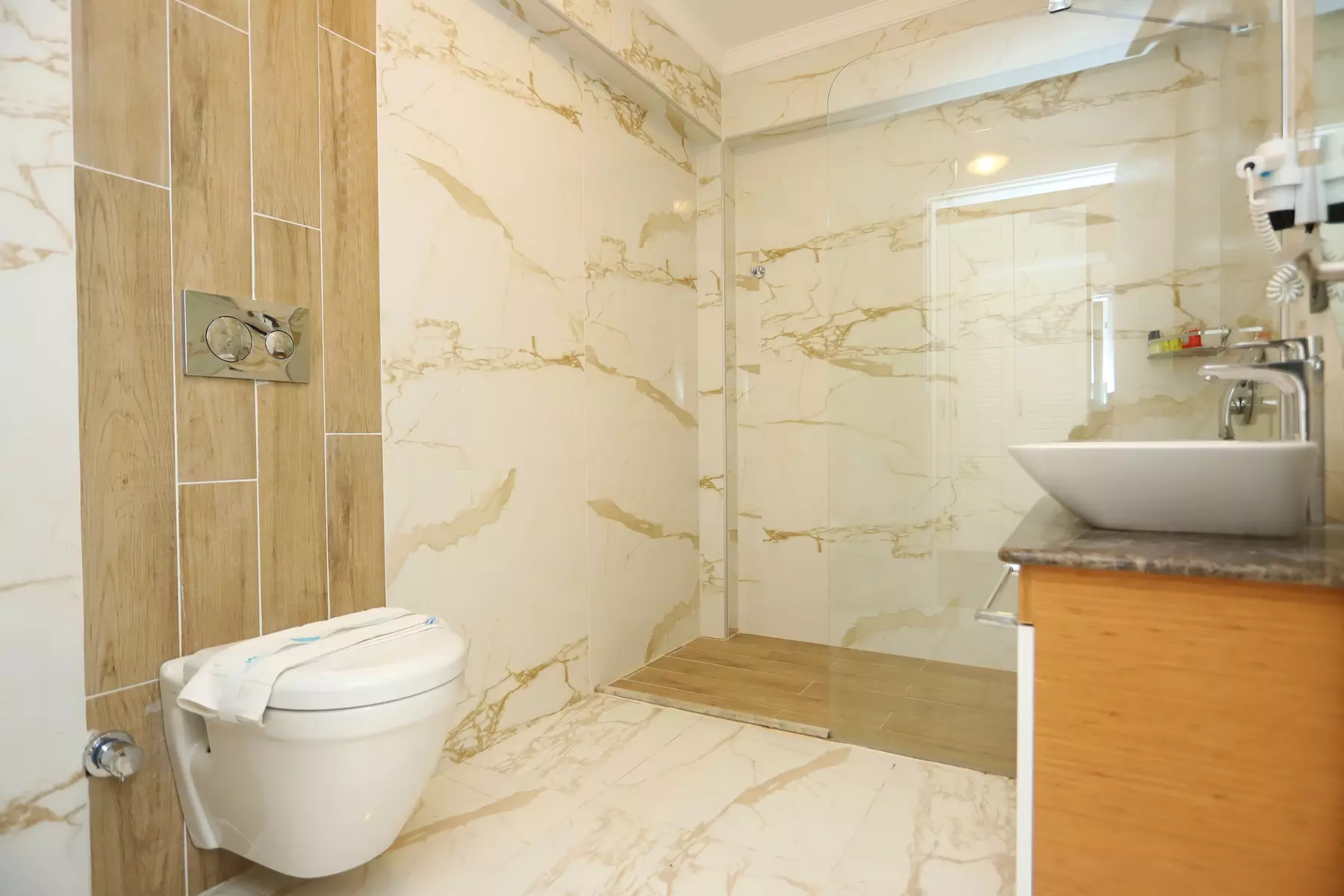 ✈ DALAMAN AND SURROUNDING AREA | Fethiye - Sertil Deluxe Hotel - Ad...