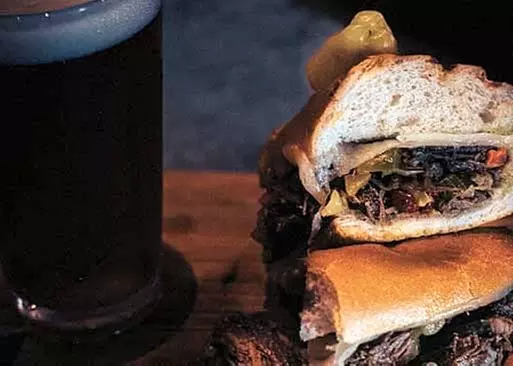 5% Cash Back at Lucky's Tavern