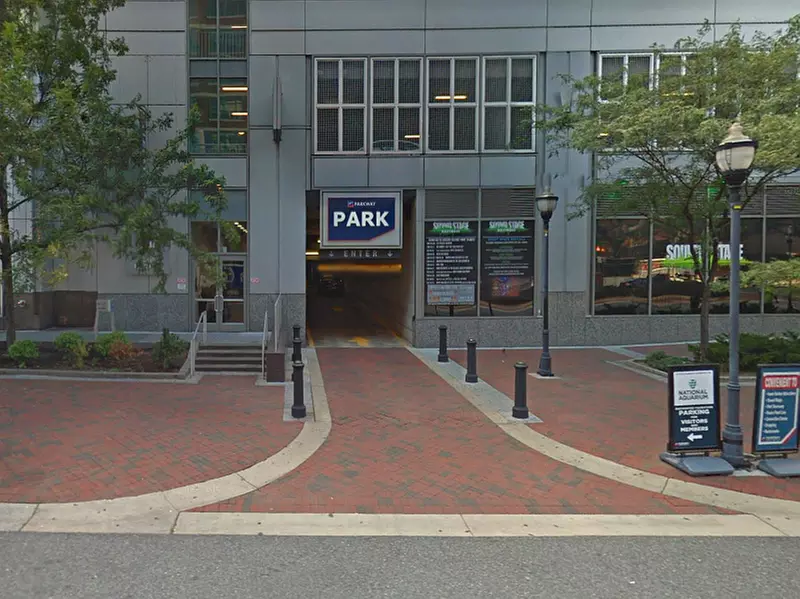 Parking at Parkway Corp - Lockwood Place Garage
