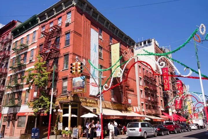 Small-Group Bronx Bike Tour with a Bronx Little Italy Visit - Second Medium