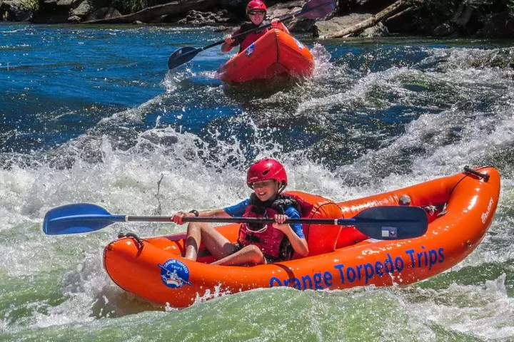 Full-Day Rogue River Hellgate Canyon Raft Tour