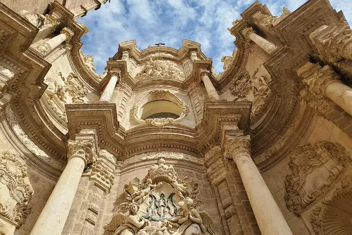 Visita guiada de Valencia con entrada a los monumentos
