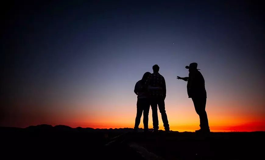 Image 3: Sunset Spectacular Evening Tour at Wilpena Pound and the Flinders R...
