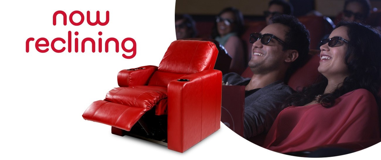 AMC DINE-IN Levittown 10