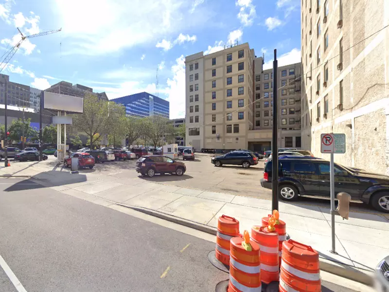 Parking at Bonnie's Lot South