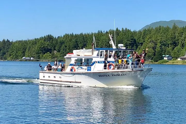 Whale watching & sightseeing tour in Ucluelet, Vancouver Island - Primary Image