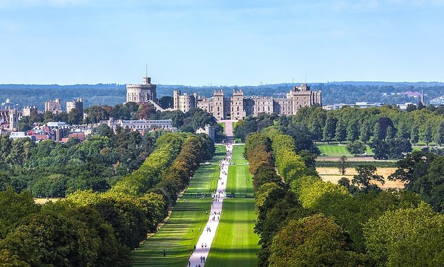 Image 9: Royal Windsor Castle Private Tour with pass