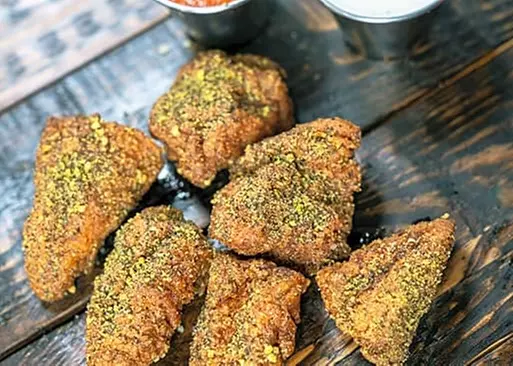 5% Cash Back at Wing Fellas