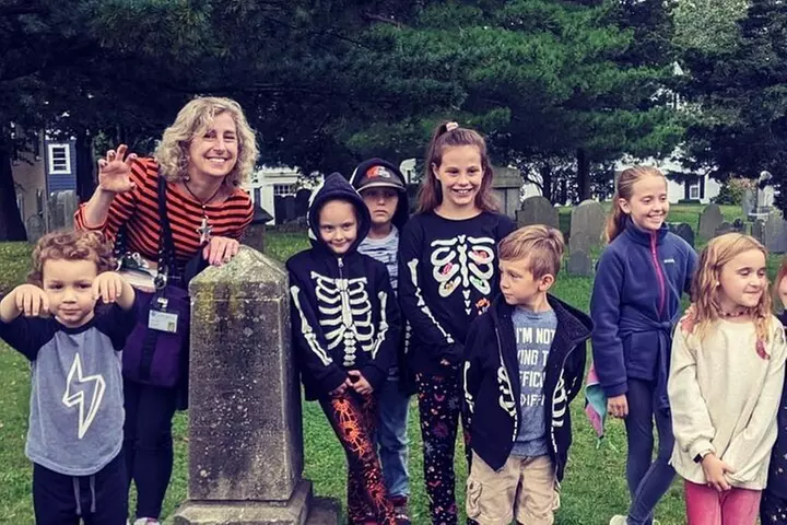 Salem Kids Slightly Spooky Tour