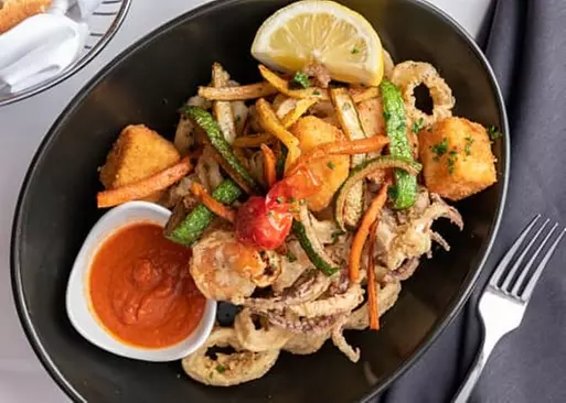 5% Cash Back at La Collina