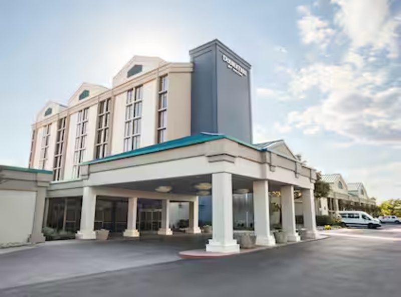 Parking at Doubletree DFW Lot