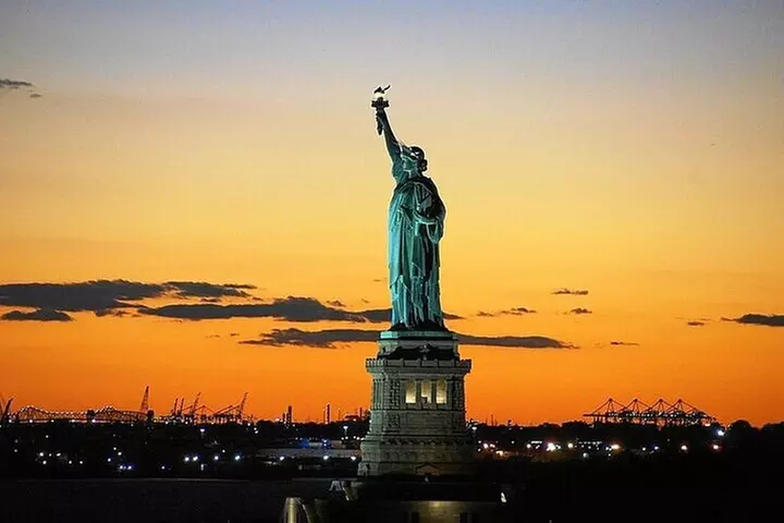 NYC: July 4 Macys Fireworks Cruise over Statue of Liberty