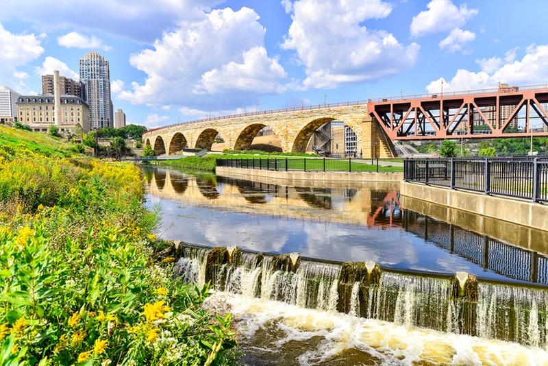 Stone Arch Bridge Parking Deals