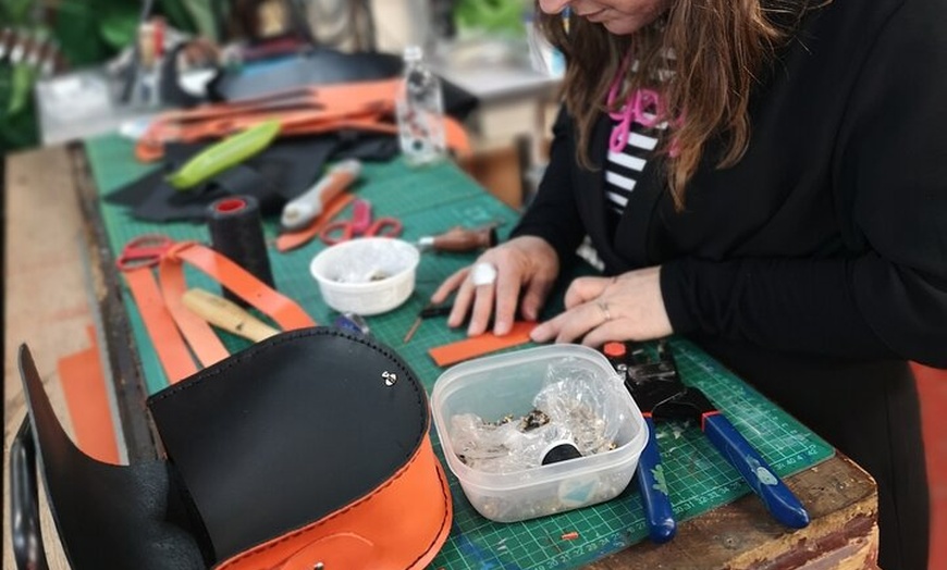 Image 4: Leather workshops, Private classes