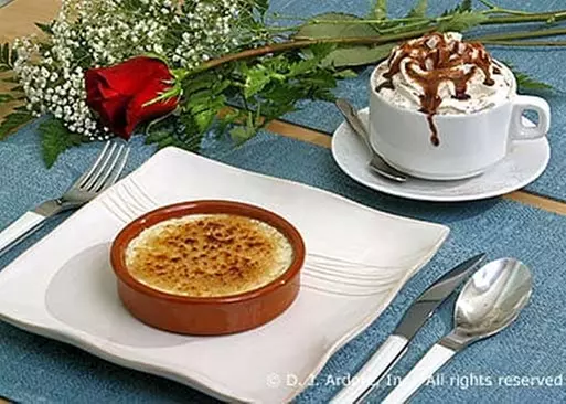 5% Cash Back at Cafe Paris