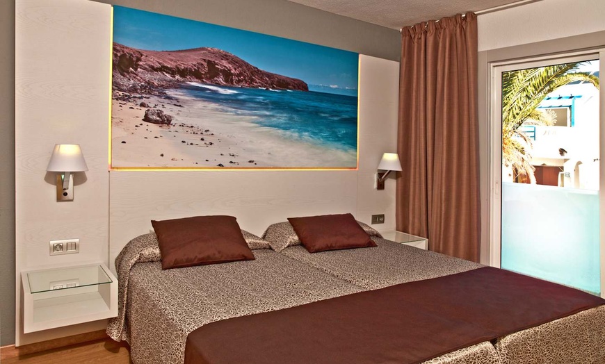 Image 6: ✈ LANZAROTE | Playa Blanca - HL Paradise Island 4*