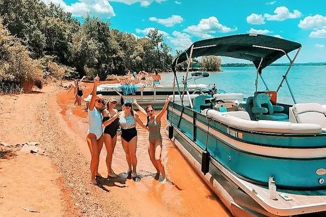 Private Pontoon Boat Cruise with Captain/Guide & Hotel Shuttle from Nashville - Primary Image