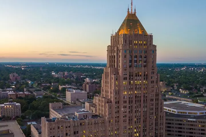 Explore undiscovered beauty of Detroit - Second Medium