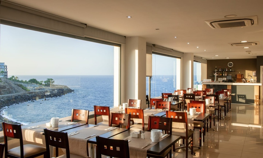 Image 11: ✈ GRAN CANARIA | Puerto Rico - Marina Elite Resort 4* - Bord de mer