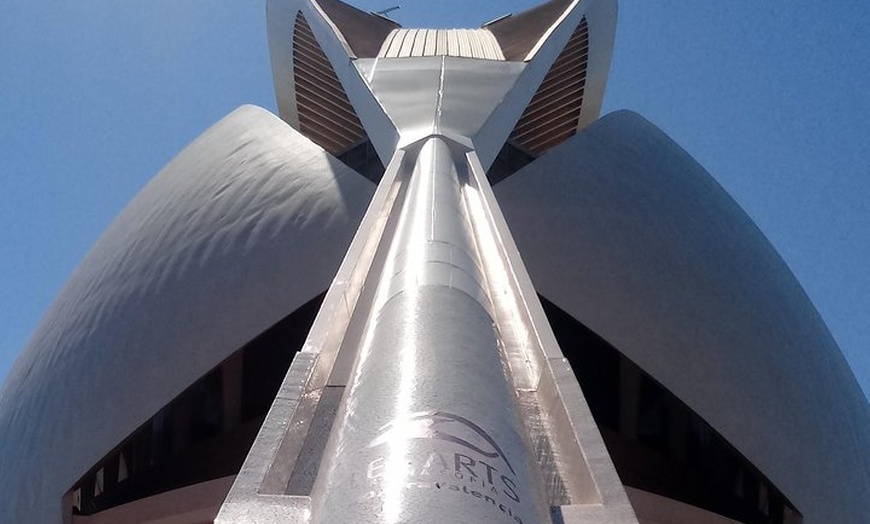 Image 9: La Ciudad de las Artes y las Ciencias en Valencia